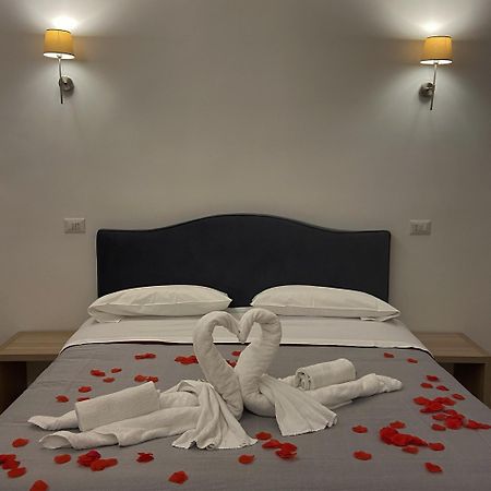 Gualtieri B&B - Luxury Rooms San Giorgio a Cremano Buitenkant foto