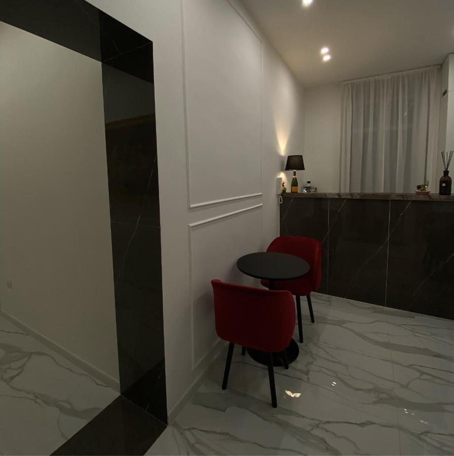 Gualtieri B&B - Luxury Rooms San Giorgio a Cremano Buitenkant foto