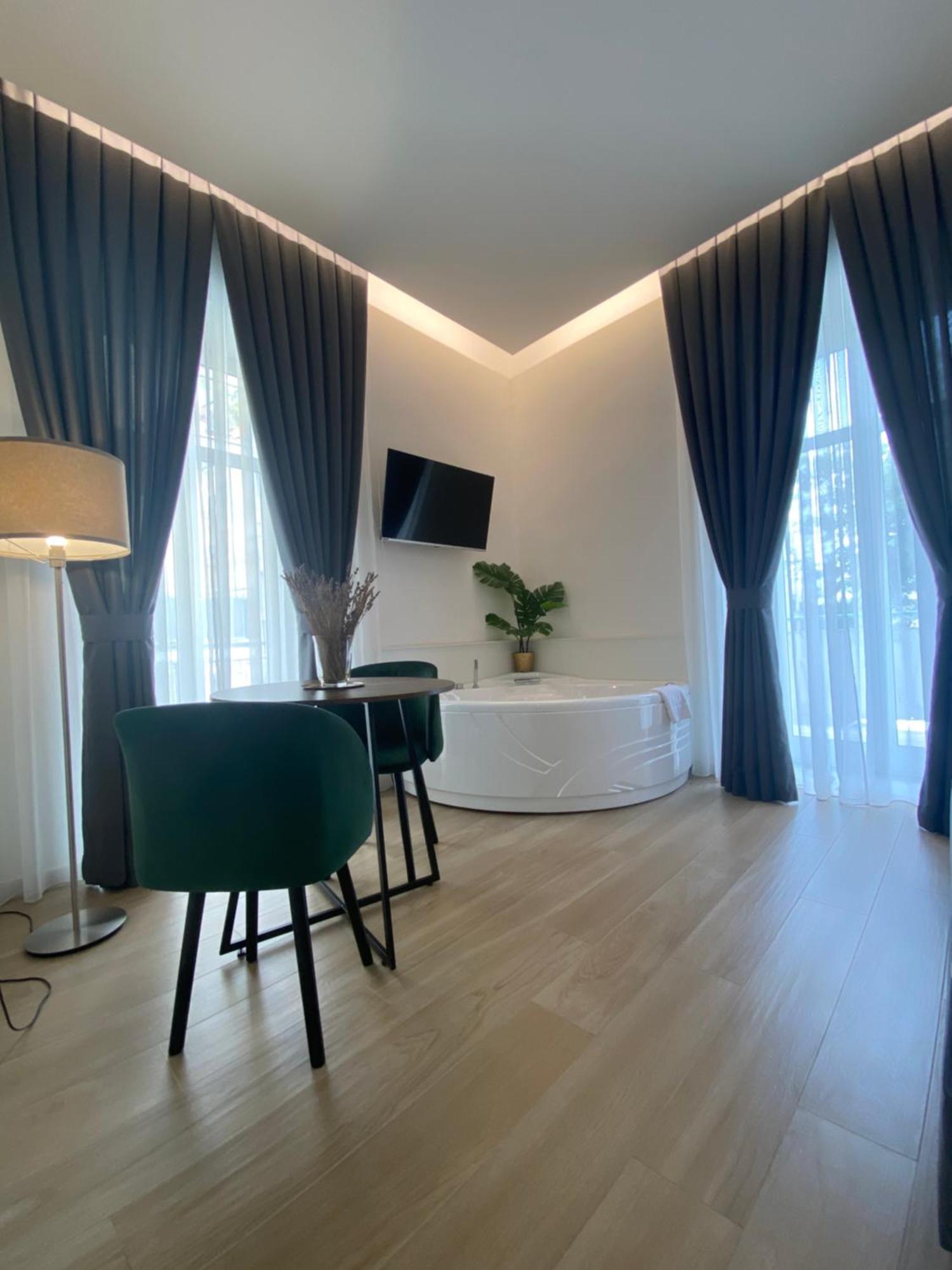 Gualtieri B&B - Luxury Rooms San Giorgio a Cremano Buitenkant foto