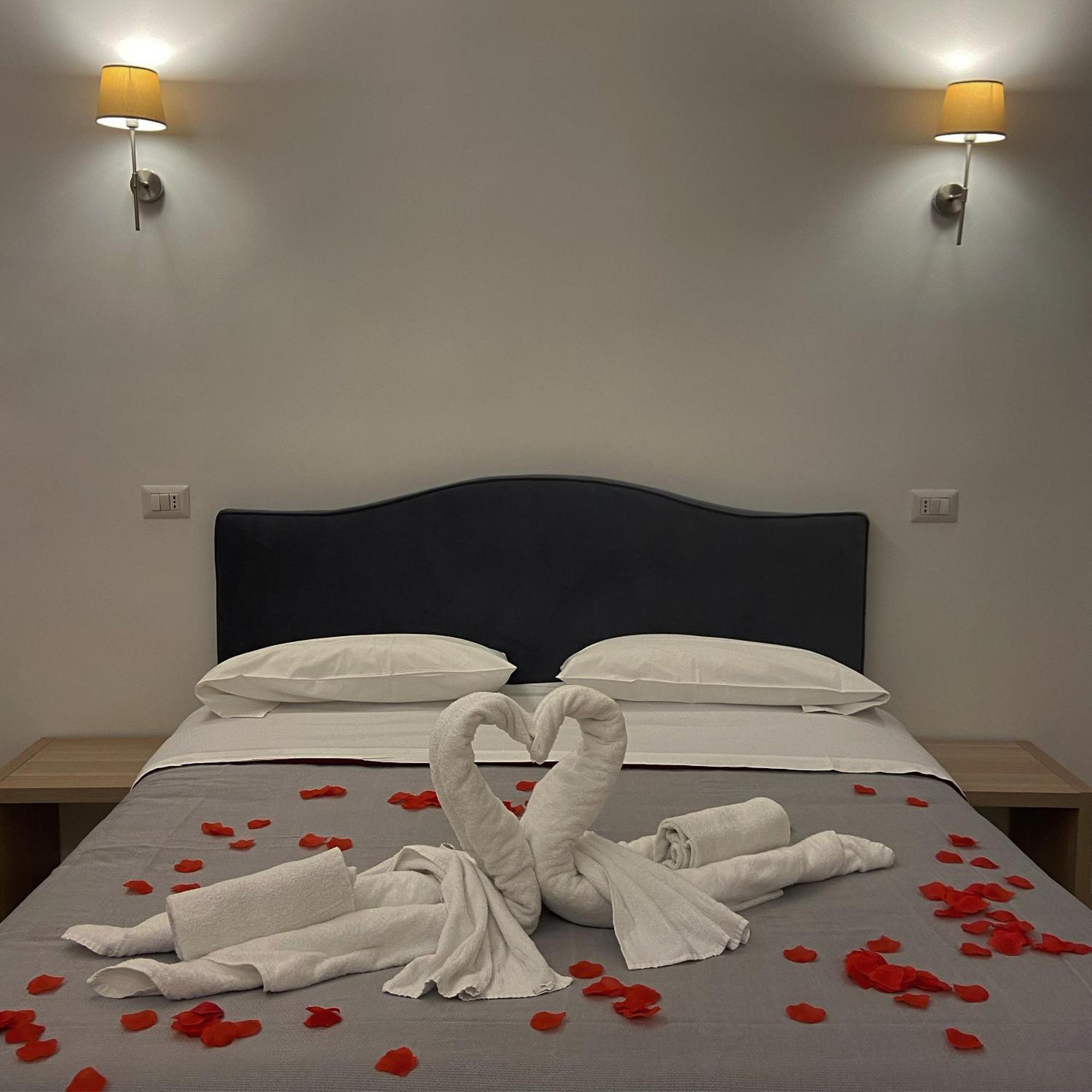 Gualtieri B&B - Luxury Rooms San Giorgio a Cremano Buitenkant foto